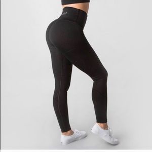 Alphalete Leggings